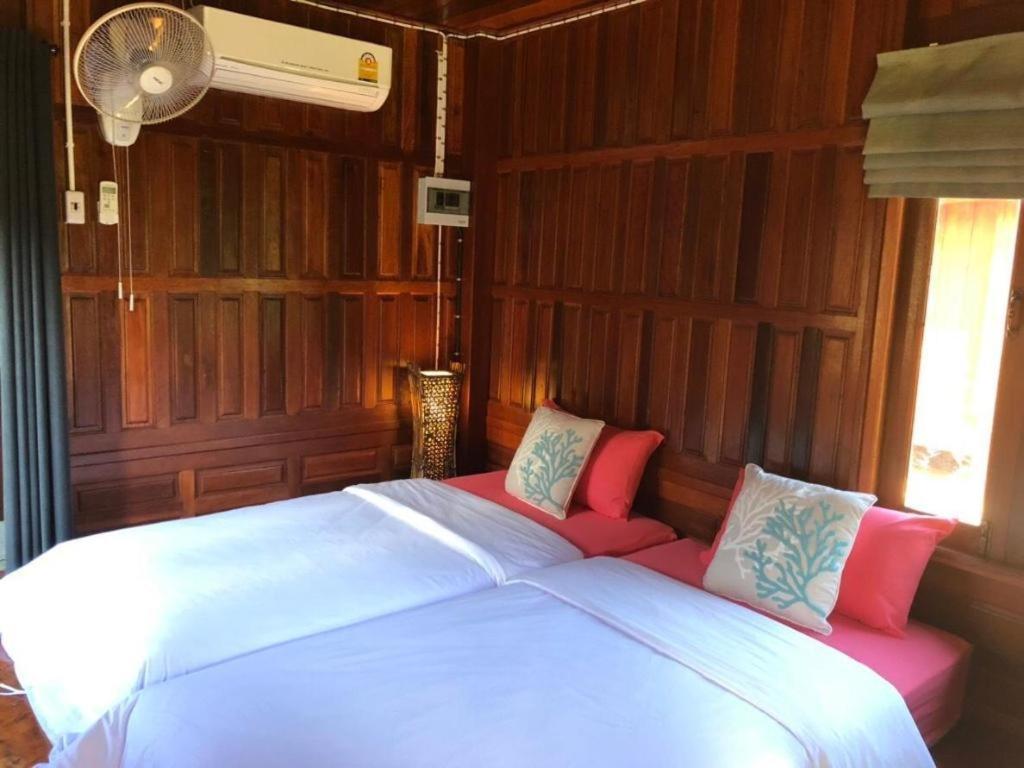Nai Khun Khao Resort Chiang Mai Bagian luar foto